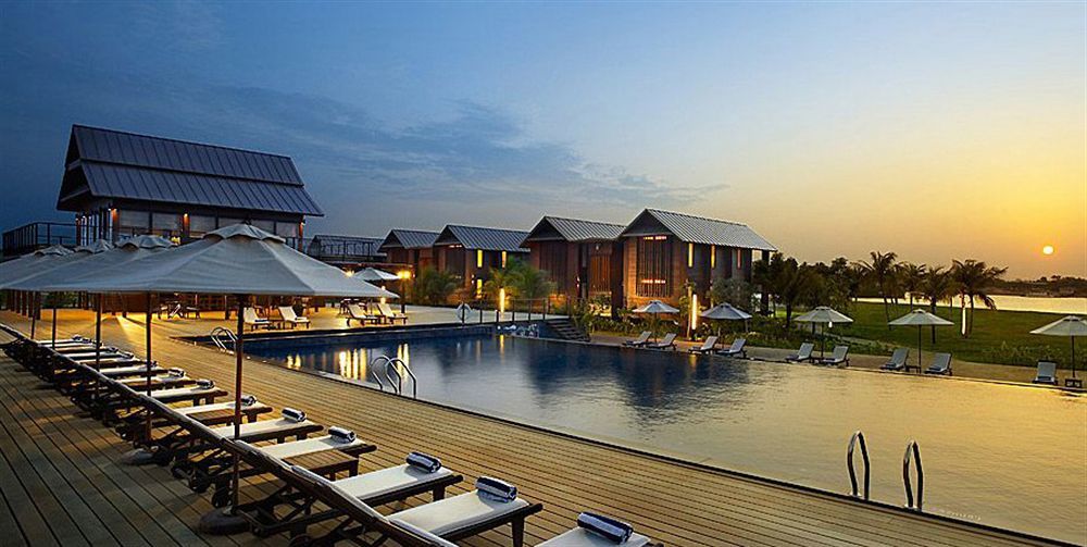 Duyong Marina & Resort Kuala Terengganu Exterior foto